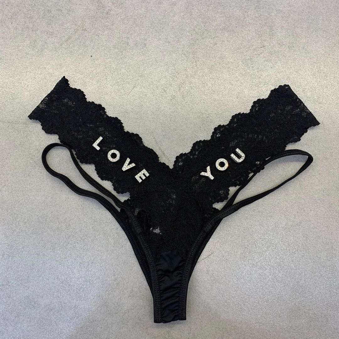 Discover our sexy personalized panties