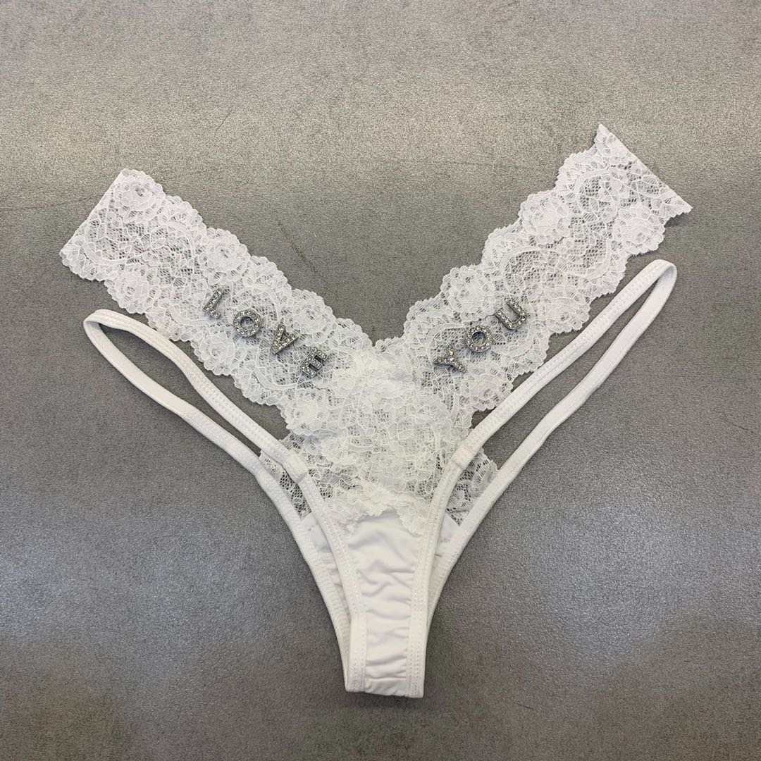 Discover our sexy personalized panties